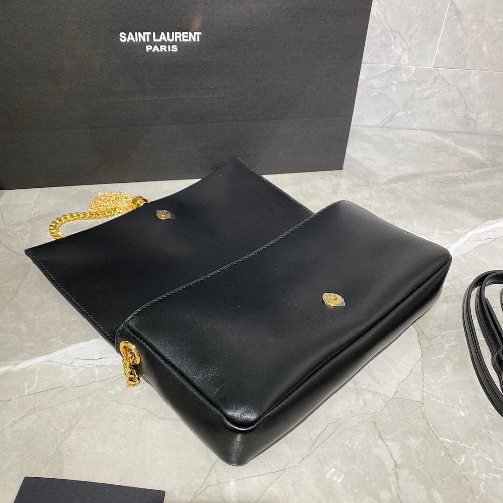Italian-Inspired Luxury Lambskin Shoulder Bag