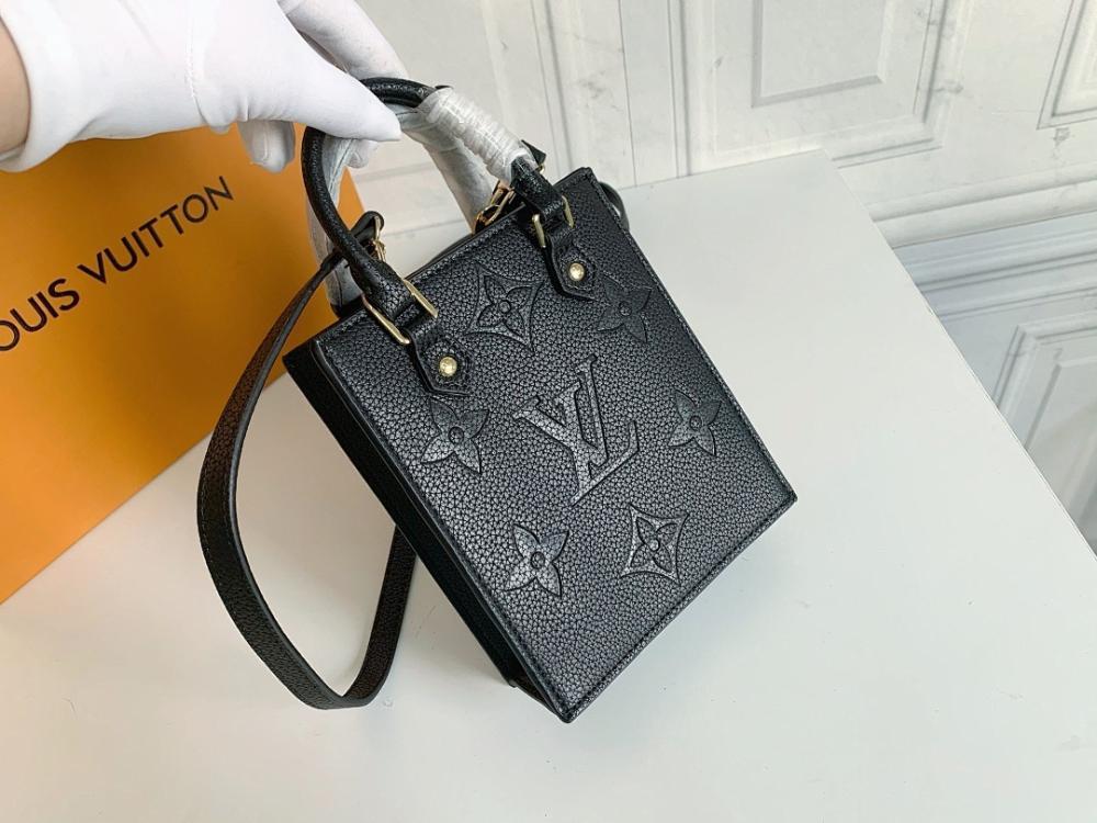 Stylish Refined Leather Shoulder Bag