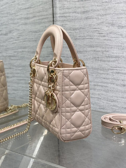 Elegant Leather Top Handle Bag