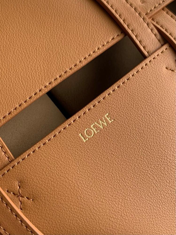 Modern Leather Crossbody Bag – Special Edition
