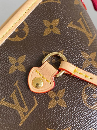 Neverfull Monogram Shoulder Bag