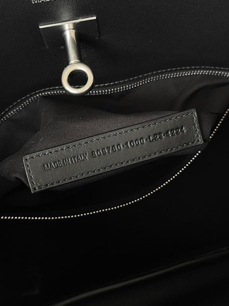 Modern Premium Shoulder Bag