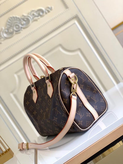Modern Elegant Shoulder Bag