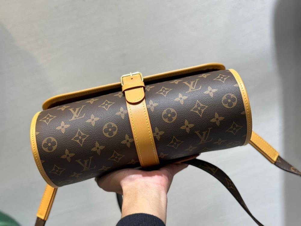 Stylish Bucket Bag – Limited Edition