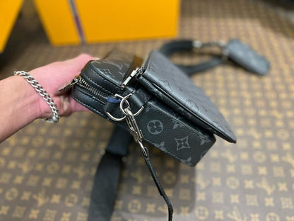 Modern Refined Canvas Shoulder Bag