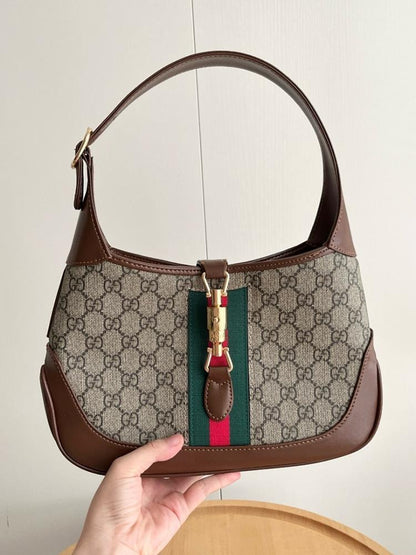 Modern Refined Leather Shoulder Bag