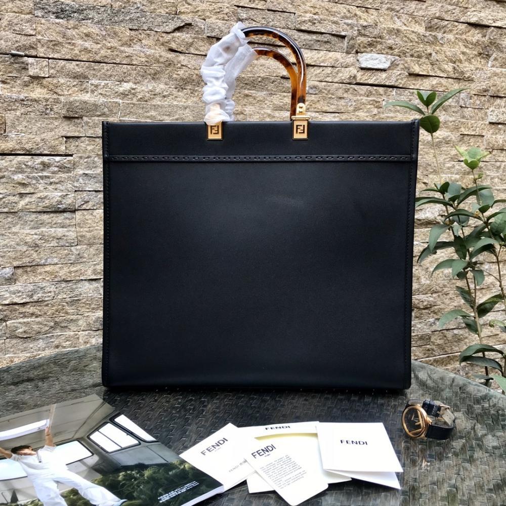 Arco Leather Top Handle Bag