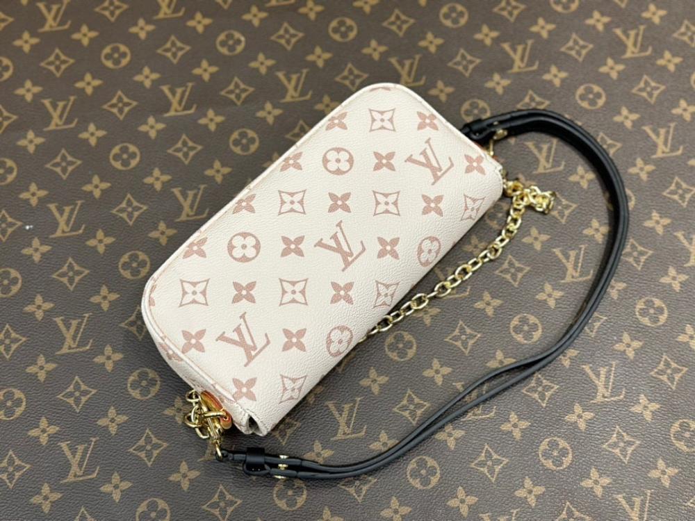 Classic Leather Shoulder Bag – Special Edition