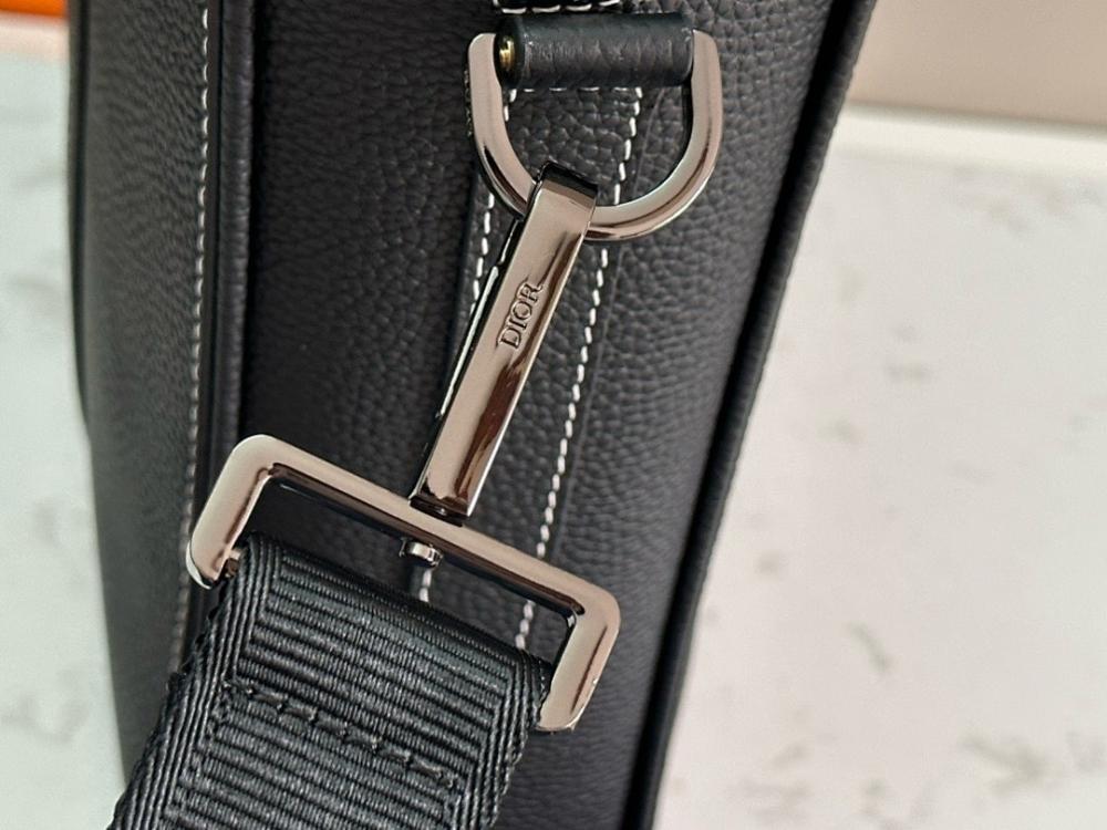 Luxury Elegant Grey Quilted Leather Shoulder Bag