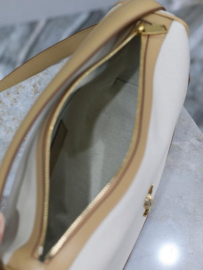 Luxury Stylish Calfskin Shoulder Bag – Limited Edition