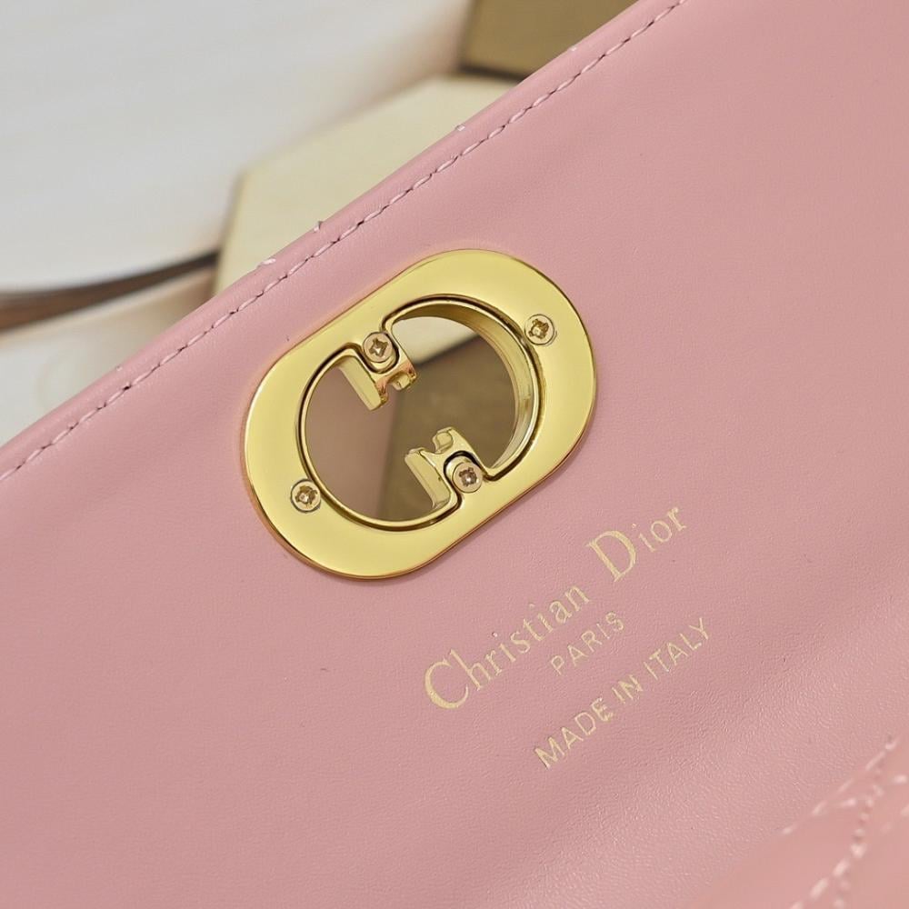 Modern Elegant Shoulder Bag