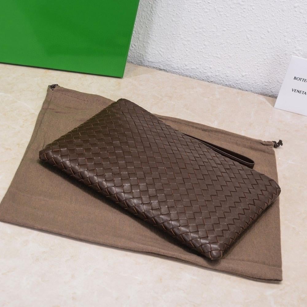 Stylish Brown Woven Leather Shoulder Bag – Special Edition