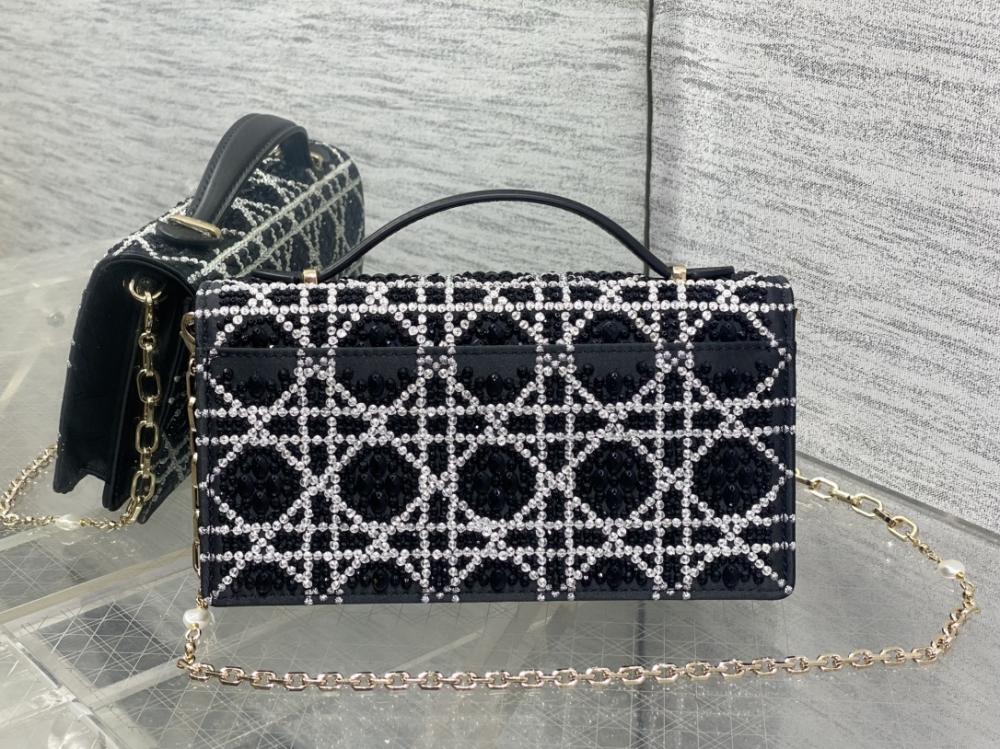 Embroidered Wallet