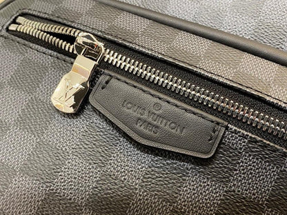Stylish Refined Leather Shoulder Bag