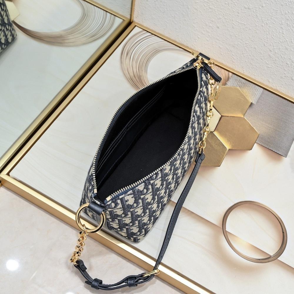 Elegant Stylish Black Studded Calfskin Shoulder Bag – Special Edition