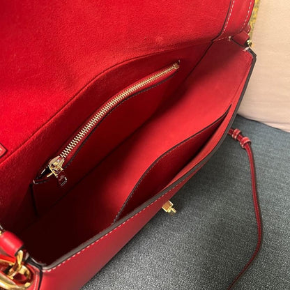 VLogo Signature Calfskin Shoulder Bag