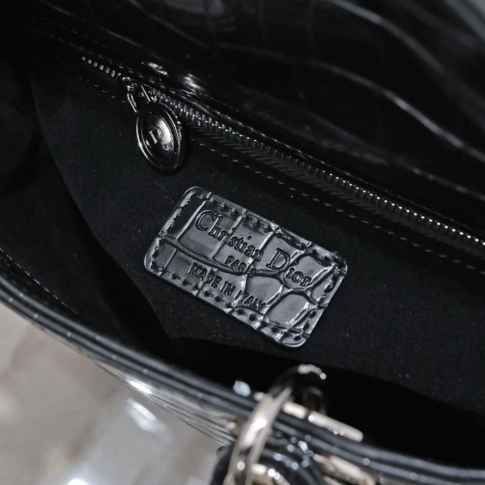 Luxury Quilted Leather Bag – Special Edition