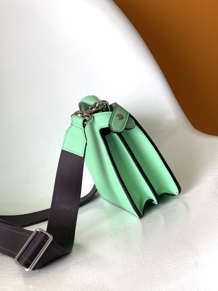 Classic Shoulder Bag