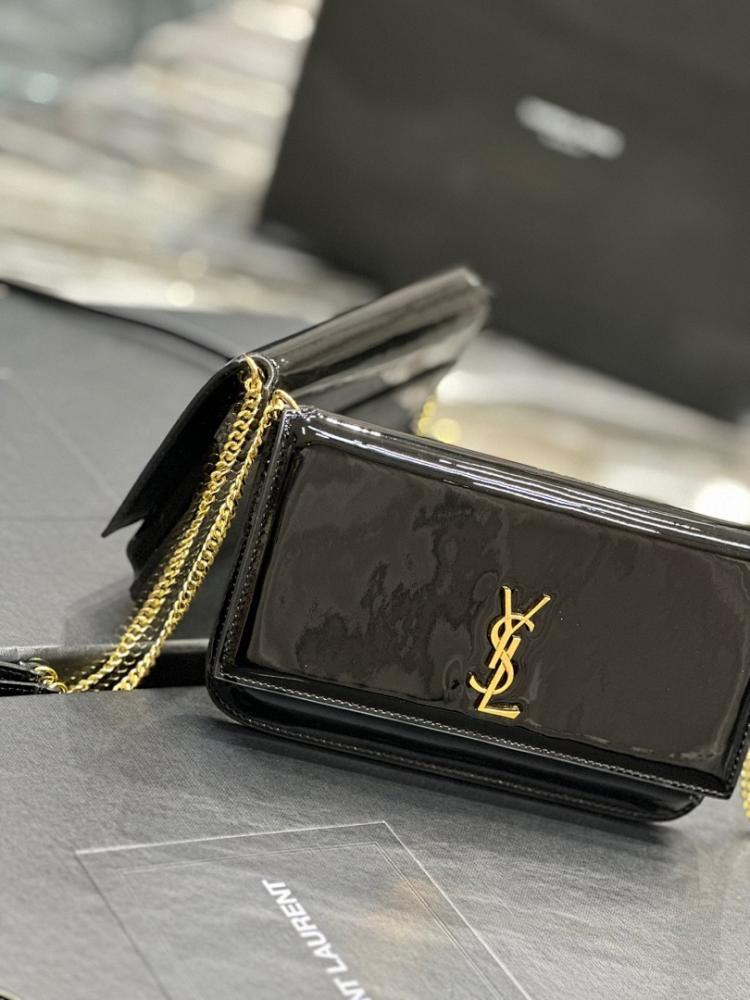 Classic Modern Bag