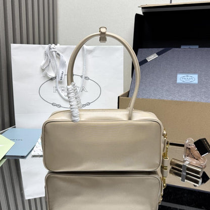 Practical Shoulder Bag