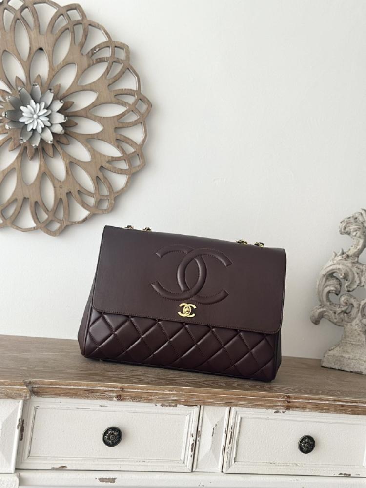 Classic Lambskin Shoulder Bag