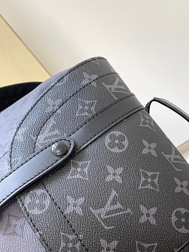 Elegant Black Canvas Backpack – Limited Edition