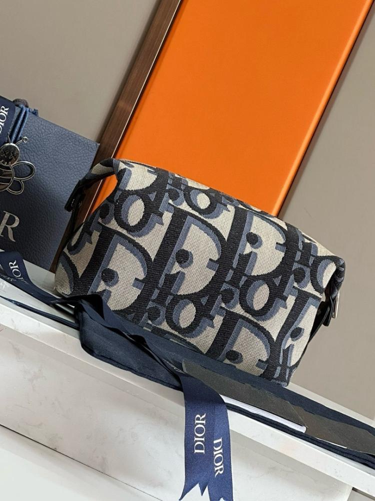 Modern Italian-Inspired Black Embroidered Shoulder Bag