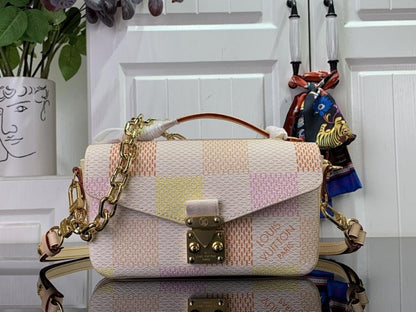 Classic Elegant Top Handle Bag