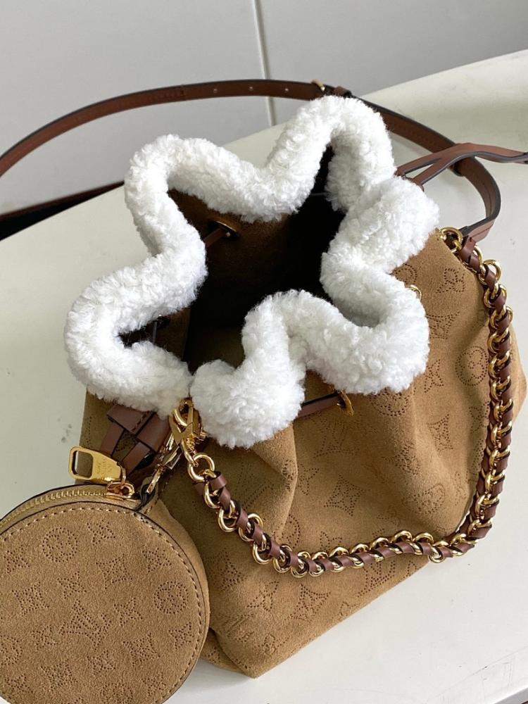 Modern Suede Bucket Bag – Limited Edition