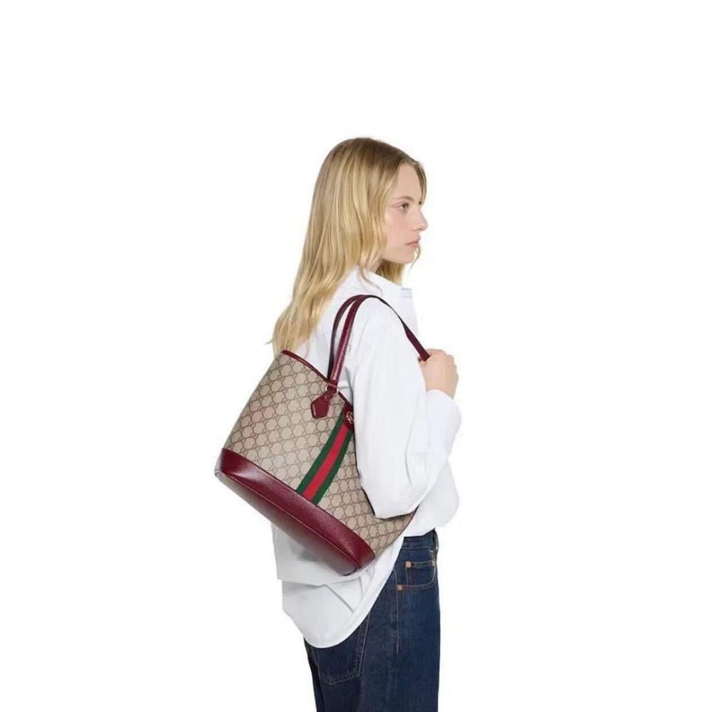 Italian-Inspired Elegant Bag
