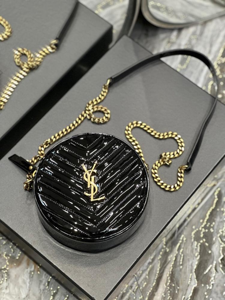 Italian-Inspired Elegant Bag
