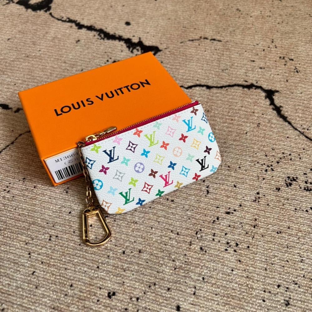 Italian-Inspired Stylish Wallet