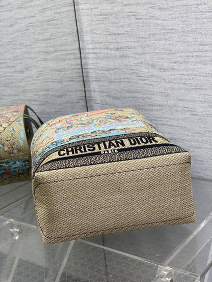 Embroidered Shoulder Bag