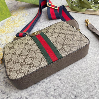 Elegant Refined Bag