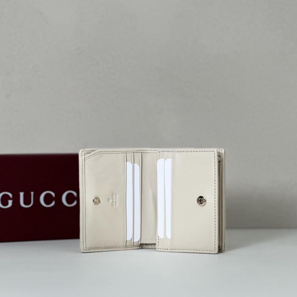 Classic Lambskin Wallet