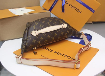 Classic Italian-Inspired Gold Leather Crossbody Bag