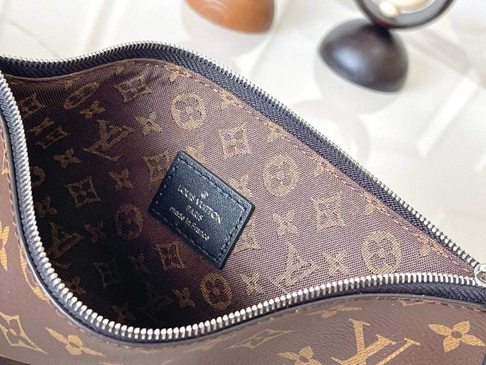 Modern Elegant Quilted Calfskin Bag