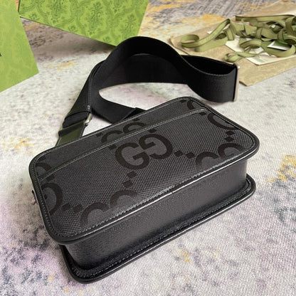 Elegant Refined Shoulder Bag