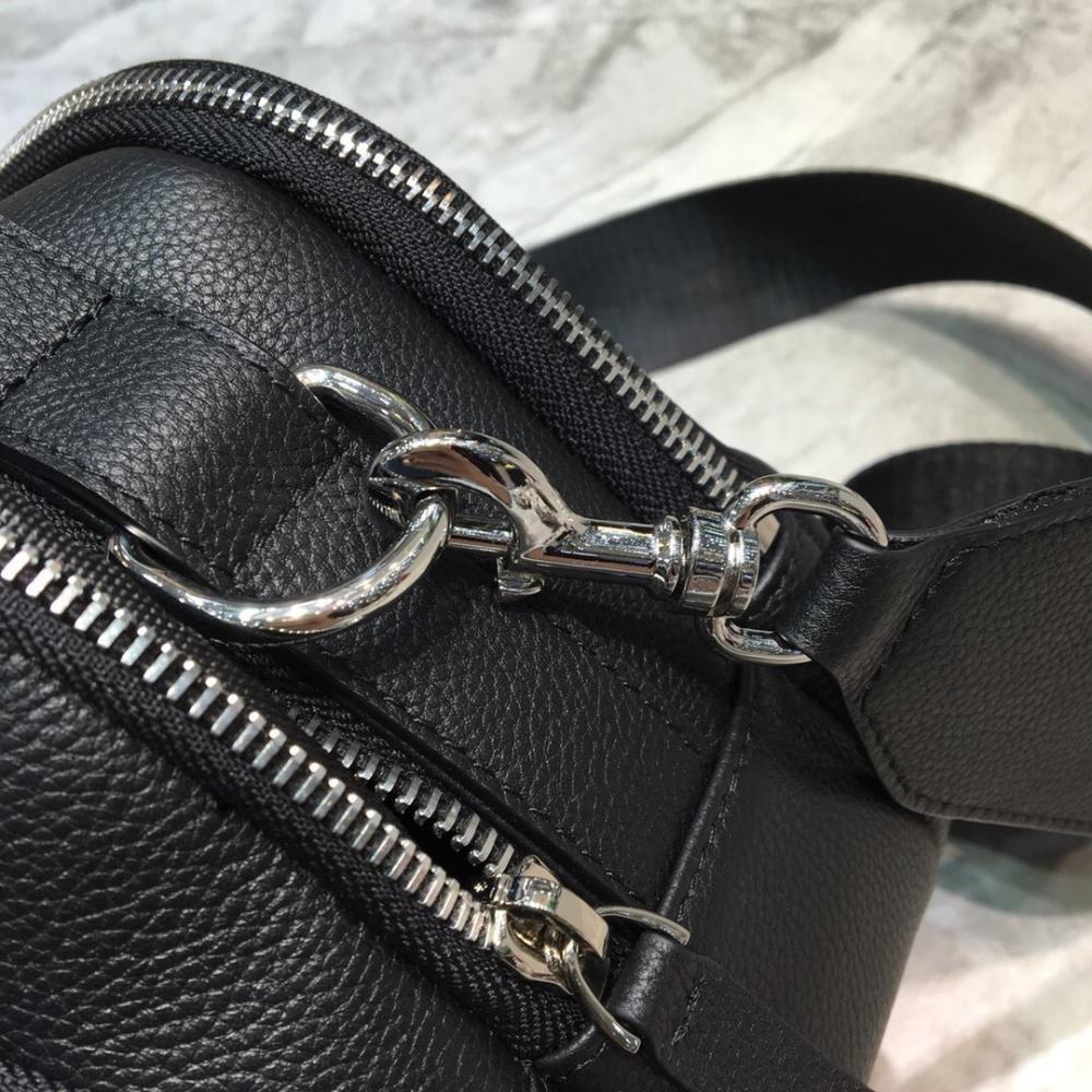 Elegant Shoulder Bag