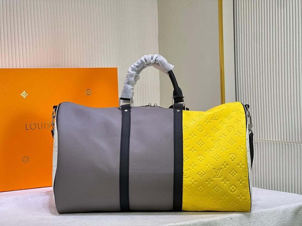 Stylish Refined Leather Shoulder Bag