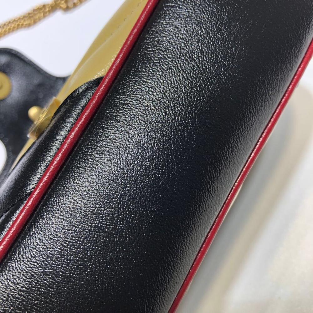 Classic Shoulder Bag
