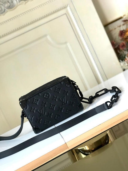Classic Premium Crossbody Bag