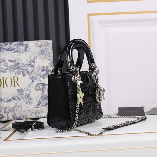 Diane Leather Shoulder Bag