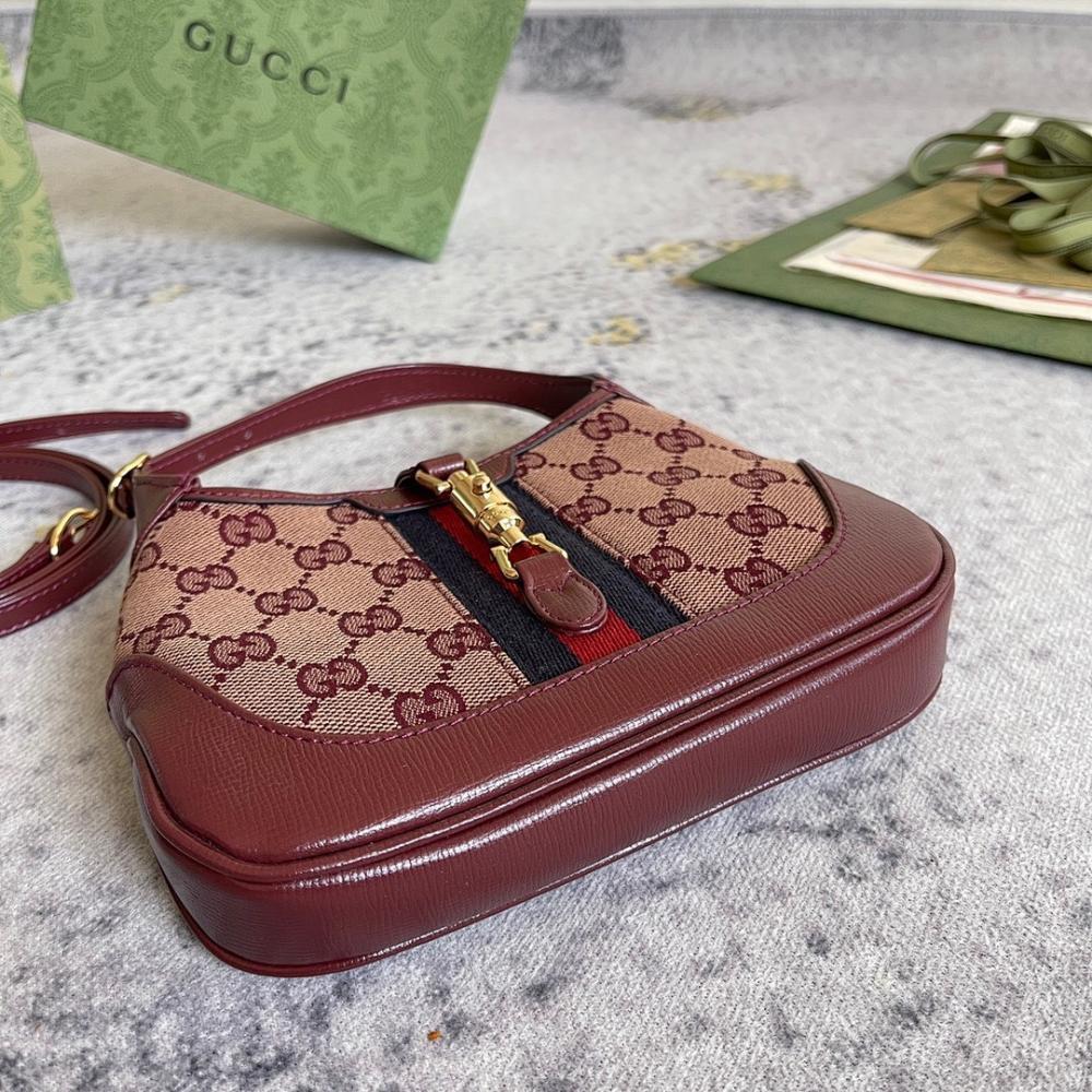 Elegant Top Handle Bag – Limited Edition