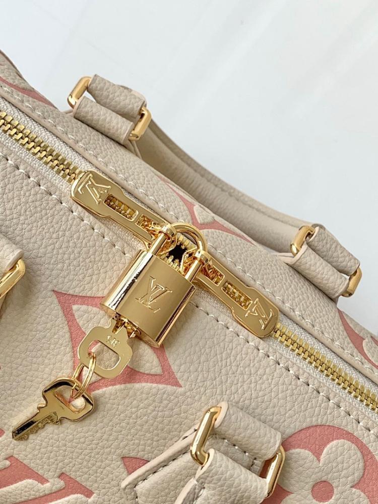 Modern Elegant Leather Shoulder Bag