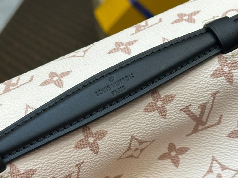 Modern Stylish Shoulder Bag