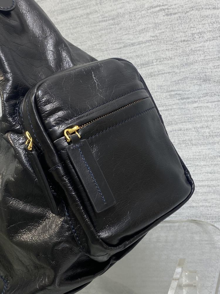 Classic Leather Top Handle Bag