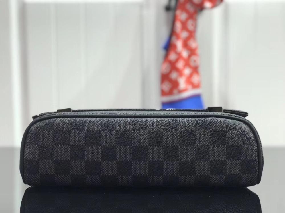 Practical Shoulder Bag