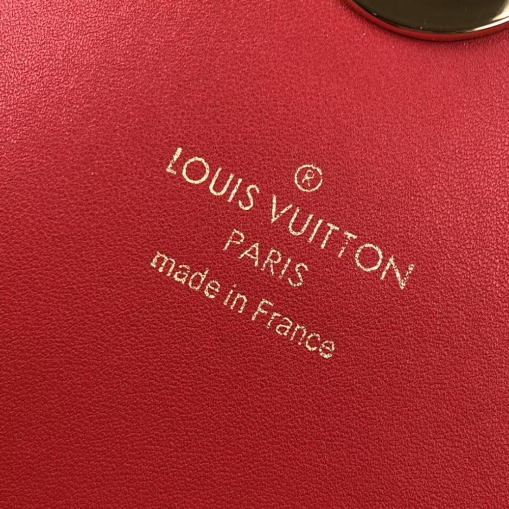 Elegant Leather Wallet