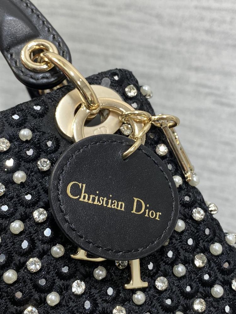 Embroidered Wallet